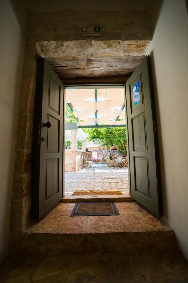 Alicelia Boutique Inn Vathy  Exterior foto